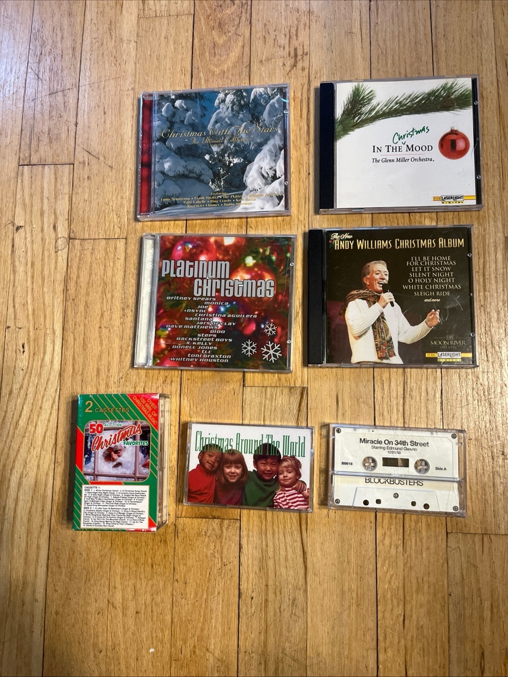 holiday christmas lot of various (4) cds and (4)cassette tapes
